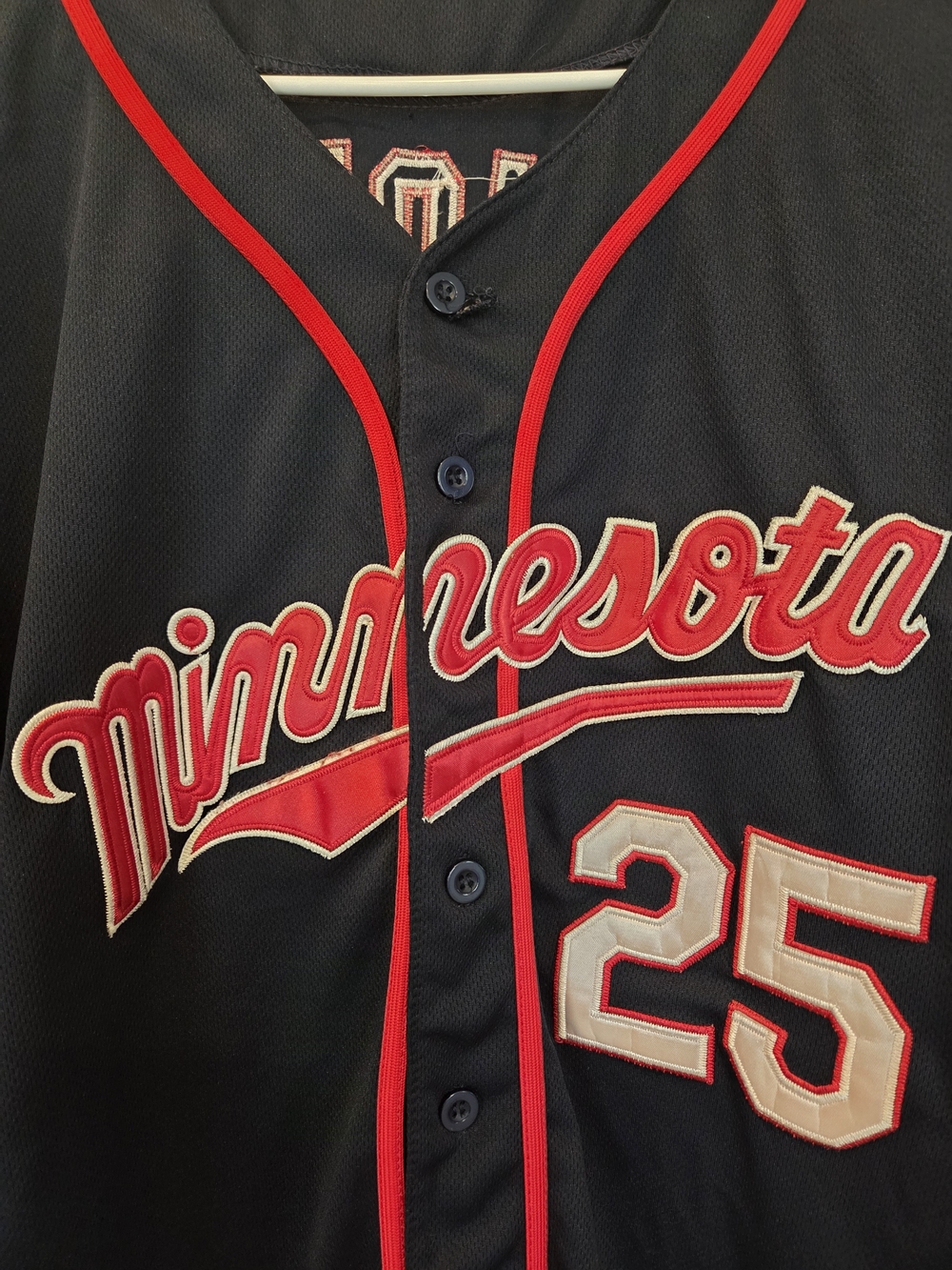 Minnesota Twins Jim Thome #25  Baseball Jersey - Picture 3 of 7